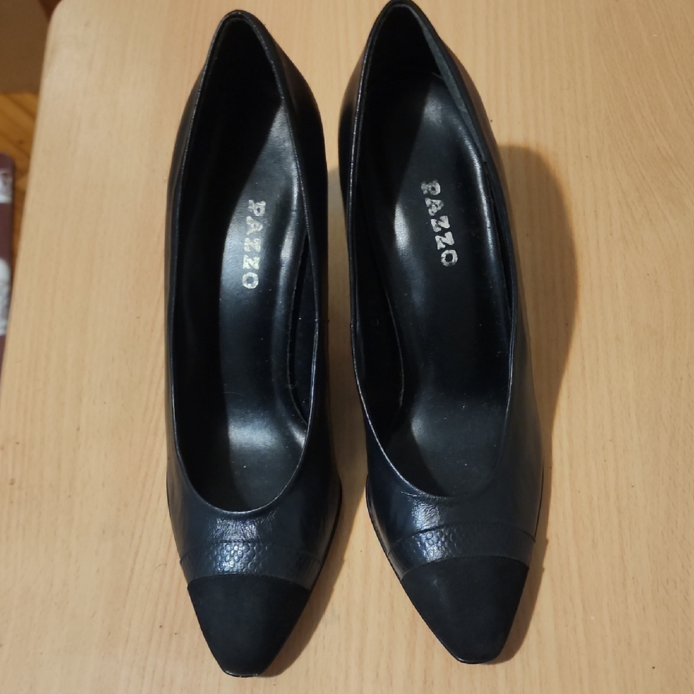 PAZZO Black Elegant Heels